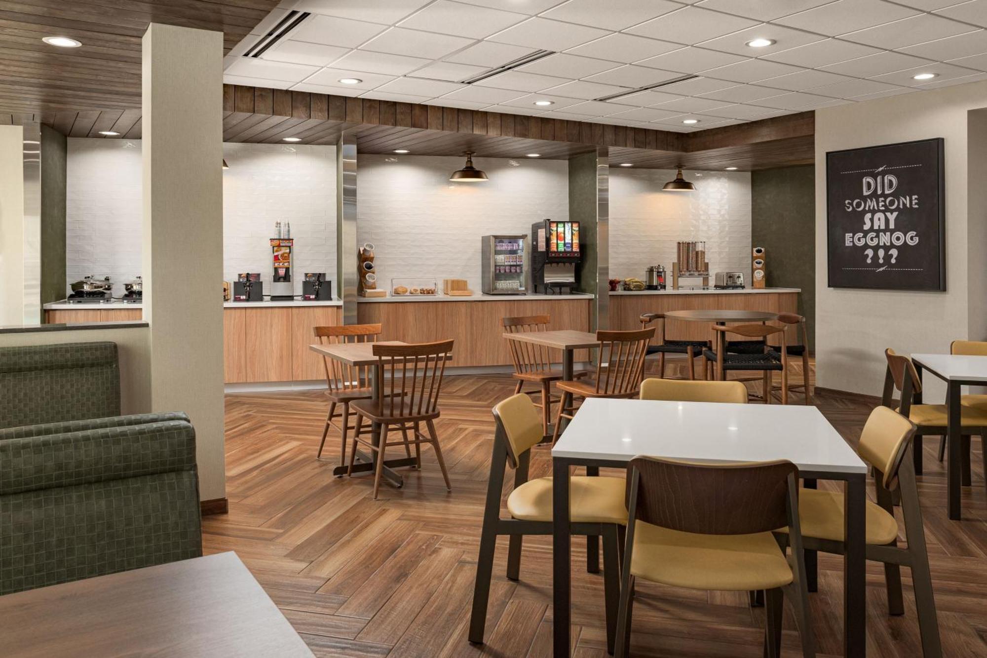 Fairfield By Marriott Inn & Suites คัลแมน ภายนอก รูปภาพ