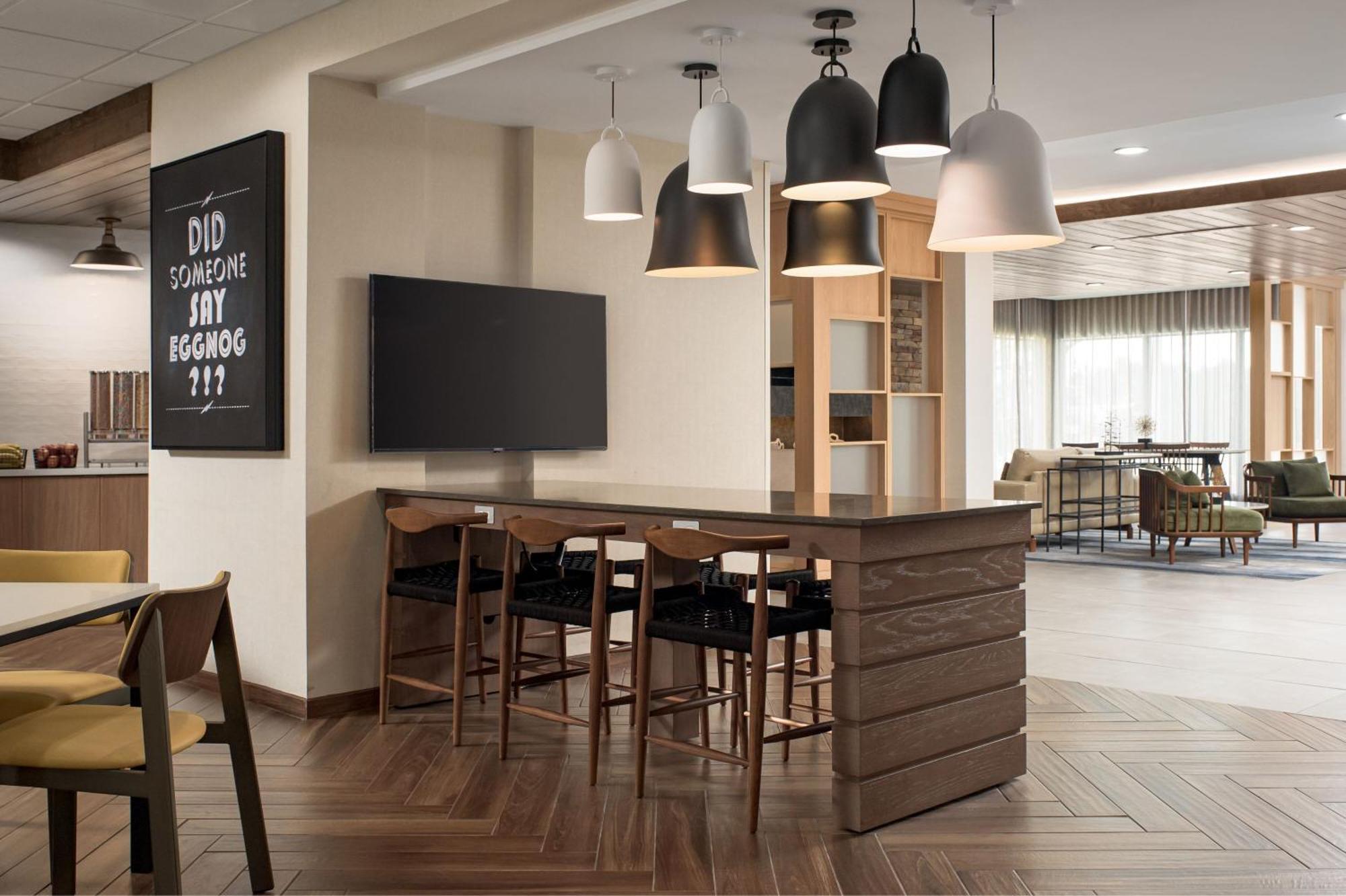Fairfield By Marriott Inn & Suites คัลแมน ภายนอก รูปภาพ