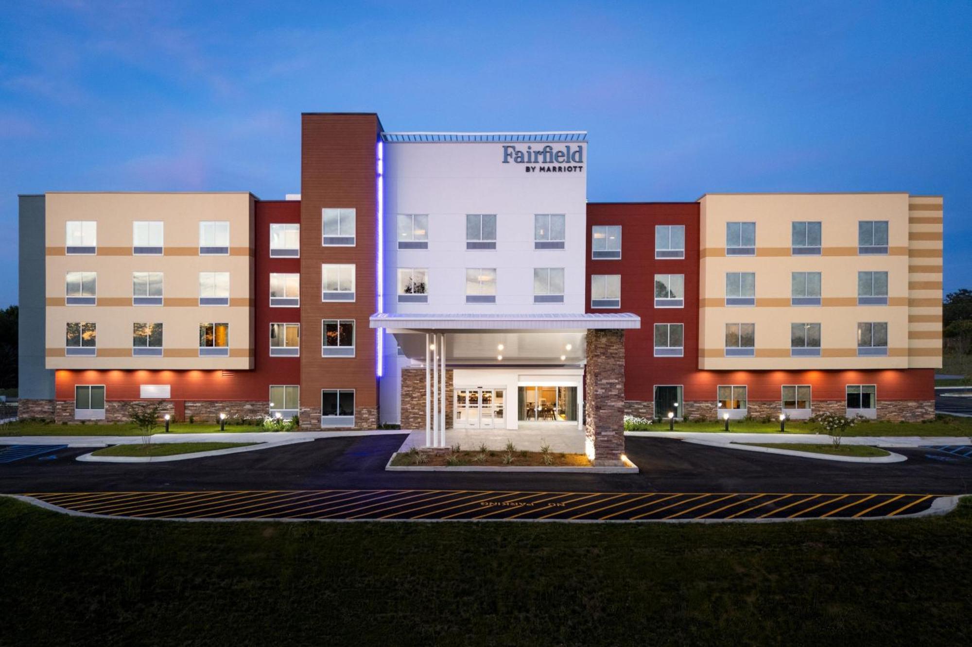 Fairfield By Marriott Inn & Suites คัลแมน ภายนอก รูปภาพ