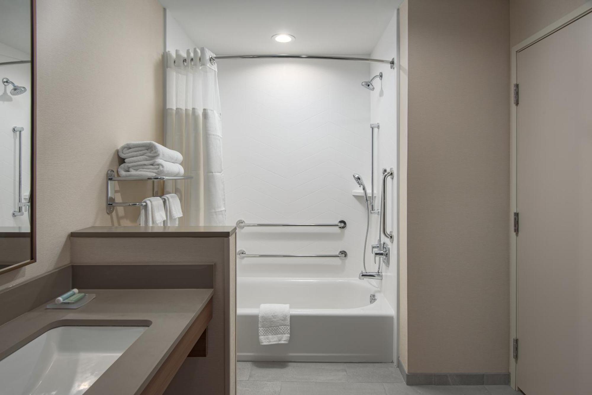 Fairfield By Marriott Inn & Suites คัลแมน ภายนอก รูปภาพ